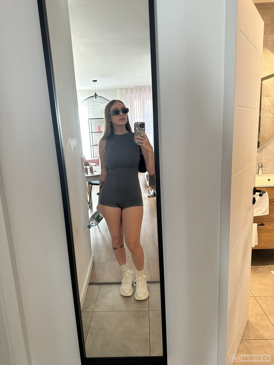 Florence 😈Squirt Girl💦Exotic🏆Expert for beginners 😋
