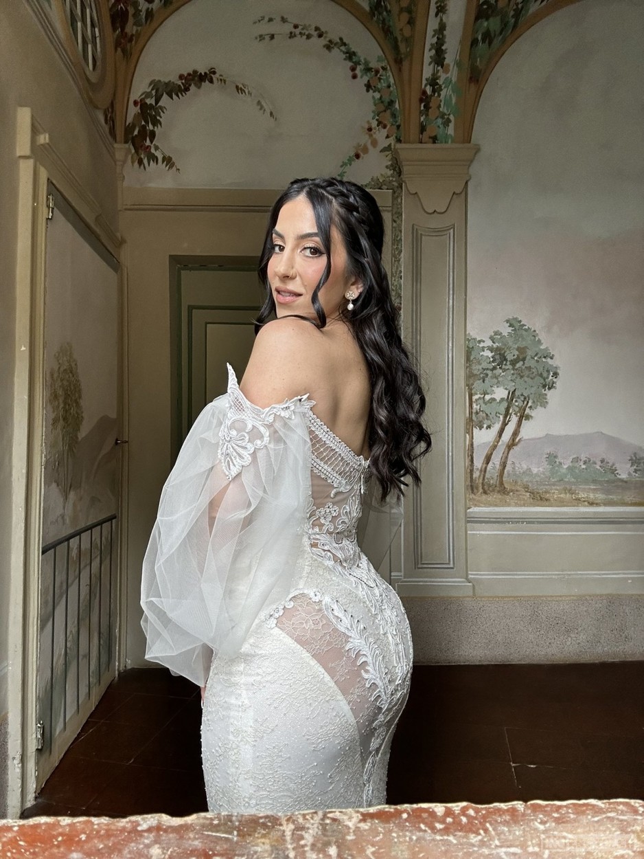 Luciana Sympathische Blondine sucht passendes Gegenstück für schöne Stunden