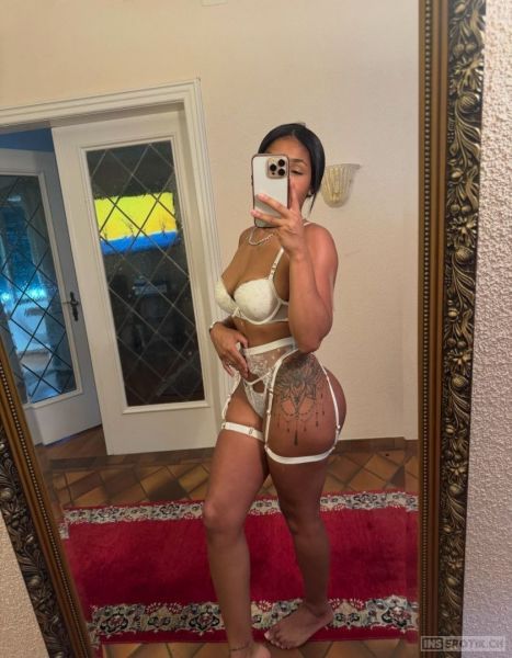 Foto 2 - Samyra ECHT 100%🔥 CAM2CAM CH Webcam sex I Sexchat I Sextapes I Videoanrufe. Telegram : @Bbdolivera