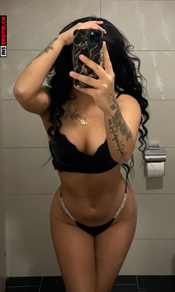 Foto 3 - Mira Klein und heißblütig