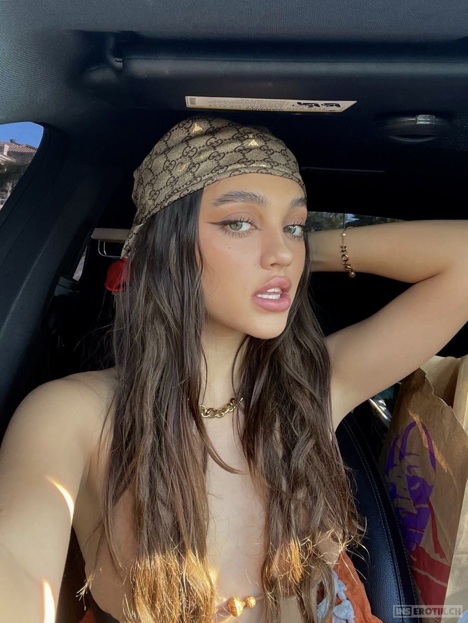 Maria Ella KOMM ZU MIR FÜR EIN SEXUELLES ABENTEUER