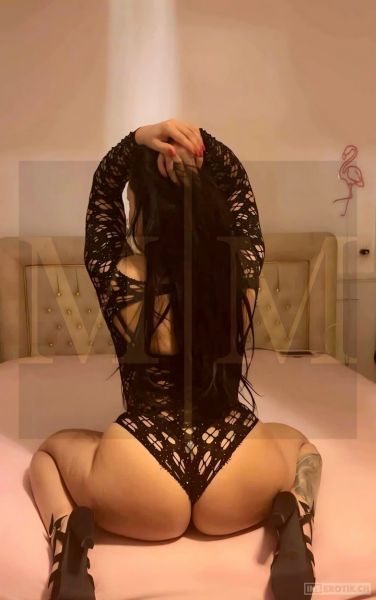 Foto 1 - Evelin Atme die Lust ein… und lass mich deine süsseste Versuchung sein.