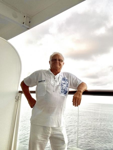 Foto 2 - Christian Gesucht kleiner Busen 